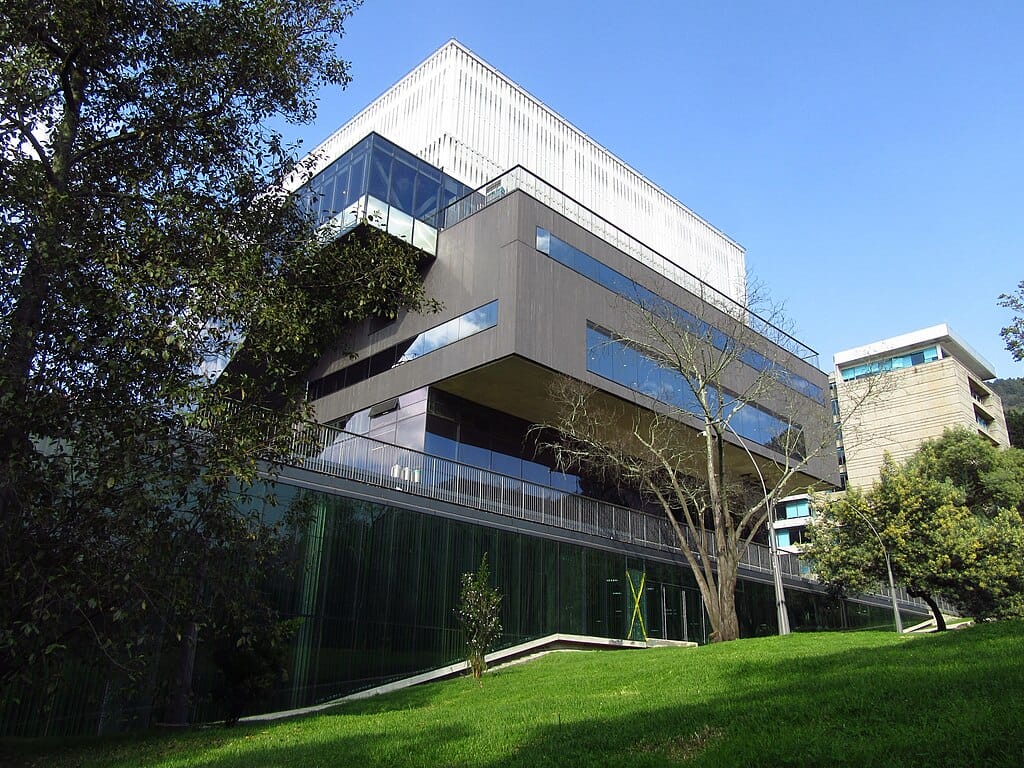 Universidad Javeriana Bogotá: Descubre su prestigio y oferta académica universidad javeriana bogota